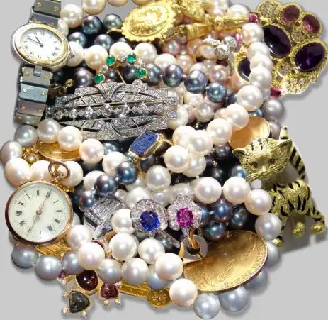Bijoux en or anciens et signés